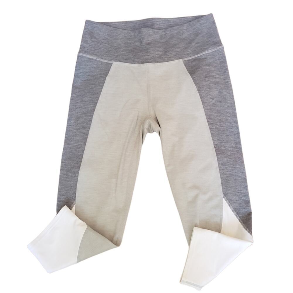 ATHLETA COLORBLOCK GRAY WHITE CROP LEGGING SIZE MED